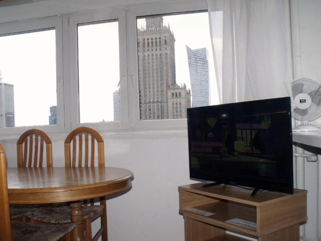 Nww Apartamenty Zgody I Chmielna ワルシャワ エクステリア 写真
